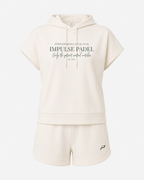 Hoodie sans manches Ivory Club Impulse Padel vue de face avec short assorti