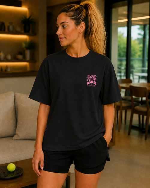 T-shirt padel femme oversize noir RIVIERA PADEL CLUB porté de face