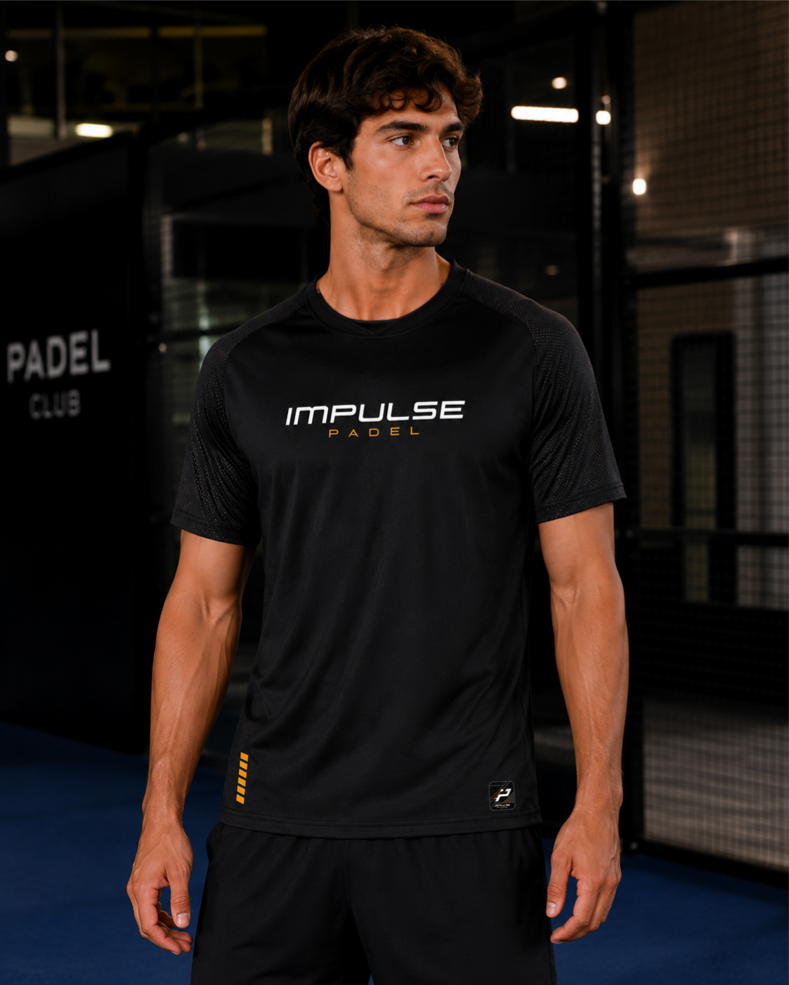 T-shirt technique de padel homme PA4030 noir Impulse porté de face